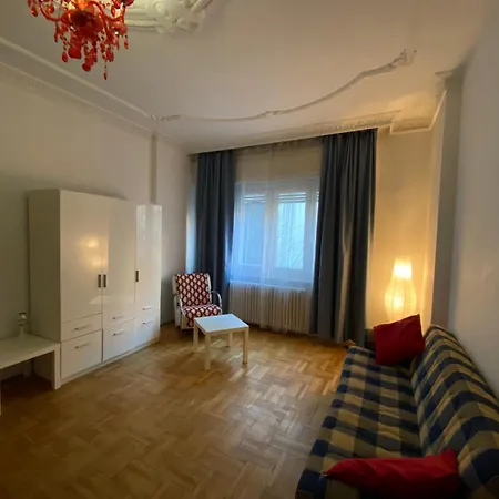 Heart Of The 2 Bedrooms, Living Rooms, Bathrooms, With Ac 布达佩斯