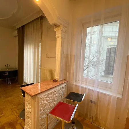 Lejlighed Heart Of The 2 Bedrooms, Living Rooms, Bathrooms, With Ac Budapest